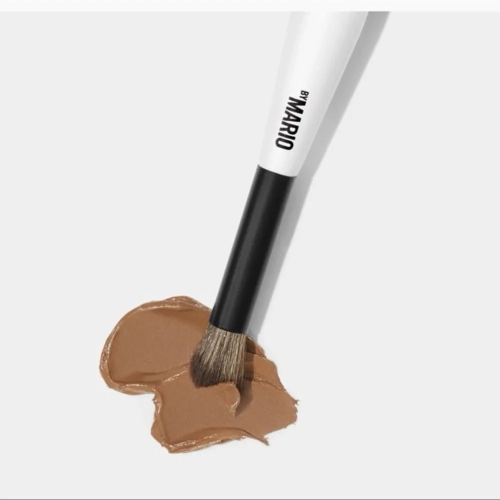 MAKEUP by MARIO F1 F1 DUAL-ENDED CONTOUR AND BLUSH BRUSH    ~NEW~